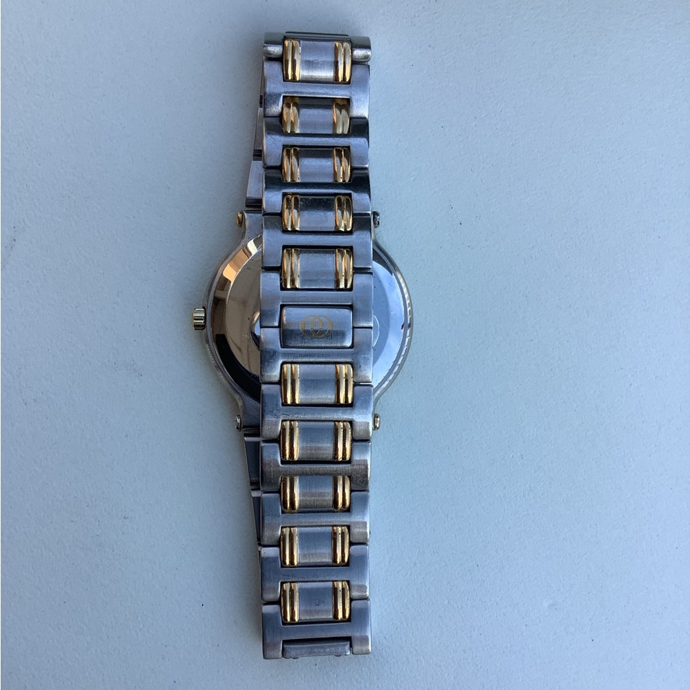 Mens GUCCI 9000 M Stainless steel watch ๐ฅ๐ฅ - Picture 5 of 15